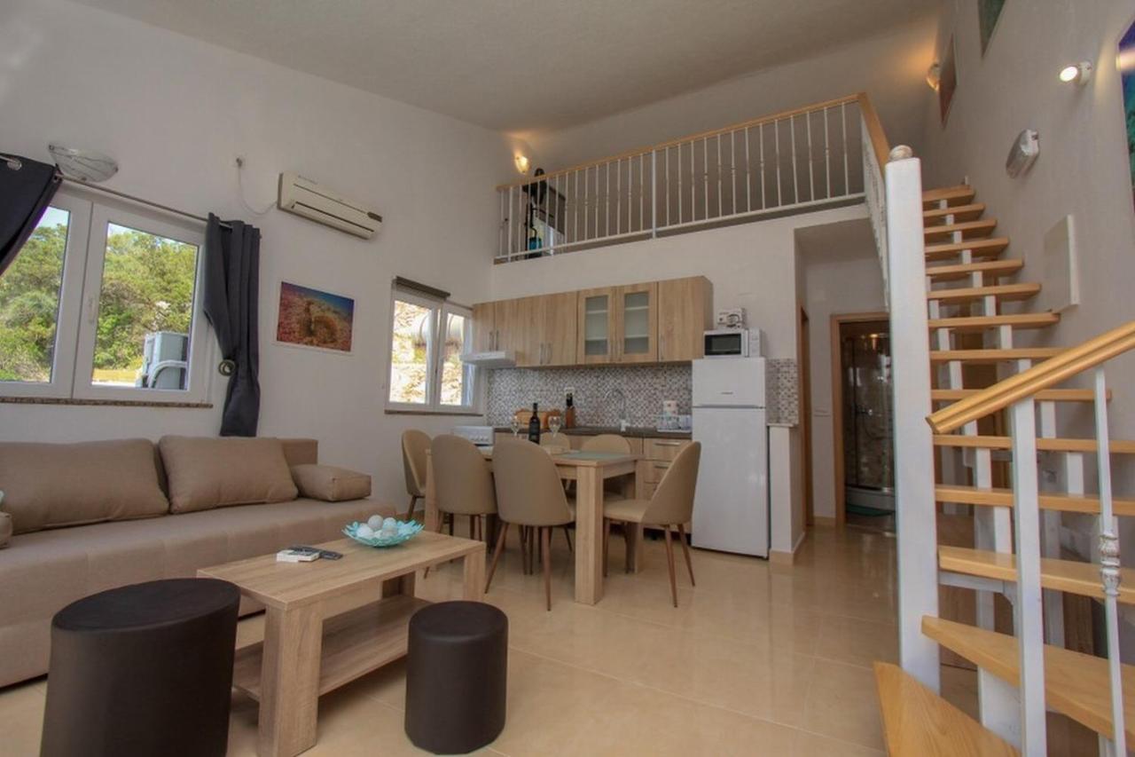 Apartment Robinson Bella Bogomolje